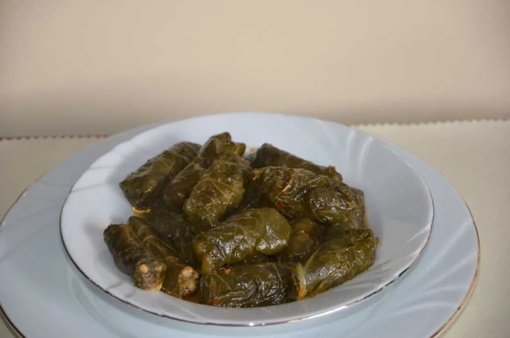 Karalahana Sarması
