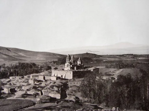 Narekavank (Nareg Manastırı) kalıntısı
