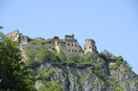 Peristera (Kuştul) Manastırı