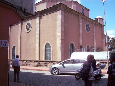 Hacı Miktad Camii