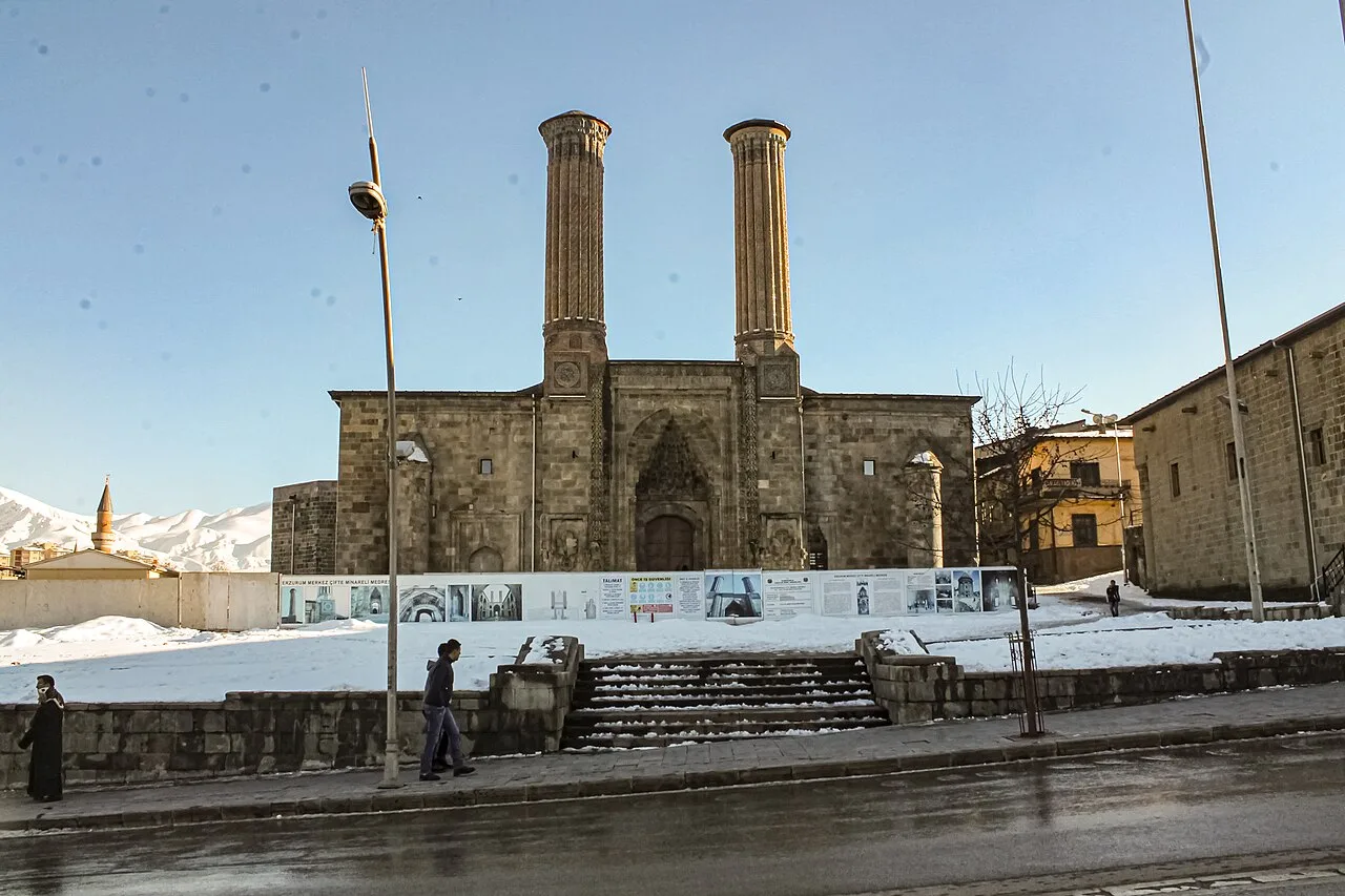 Erzurum merkez: yarım günde yedi durak