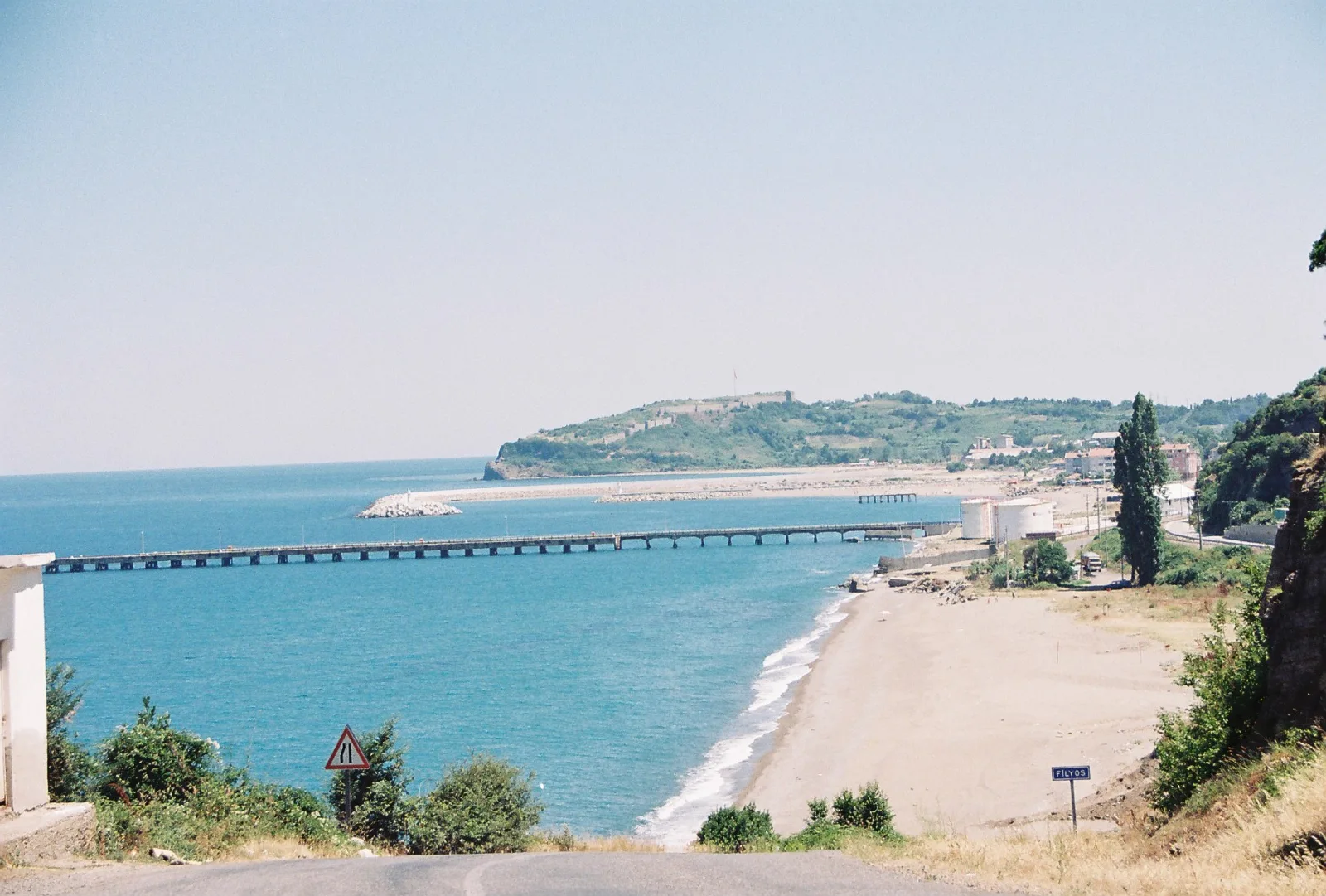 Filyos Körfezi'nde kumsal ve deniz